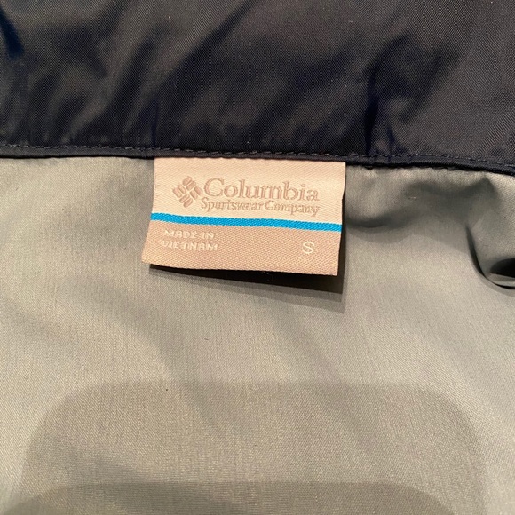 Columbia Windbreaker - Picture 3 of 6
